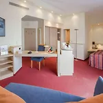Ξενοδοχείο Western Premier Stokkum 4*