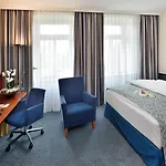 Western Premier Stokkum Ξενοδοχείο 4*