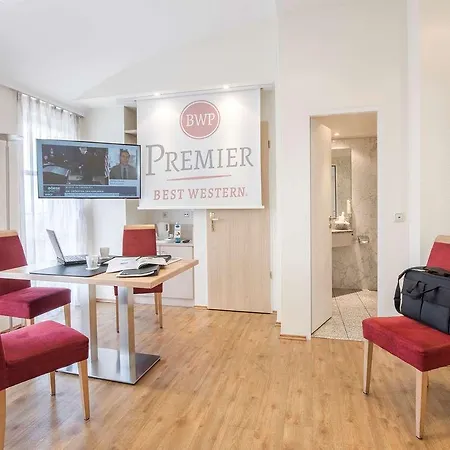 Hotel Western Premier Stokkum 4*