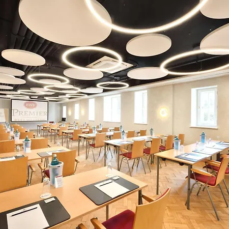 Hotel Western Premier Stokkum 4*