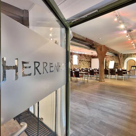 Western Premier Stokkum Hotel