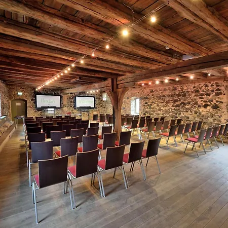 Hotel Western Premier Stokkum 4*