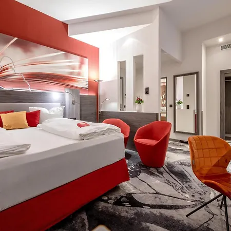 Western Premier Stokkum 4*
