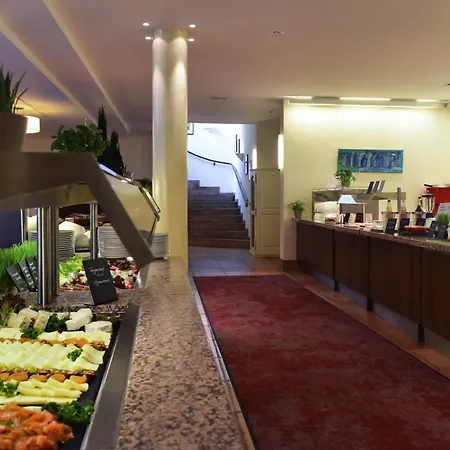 Western Premier Stokkum Hotel 4*