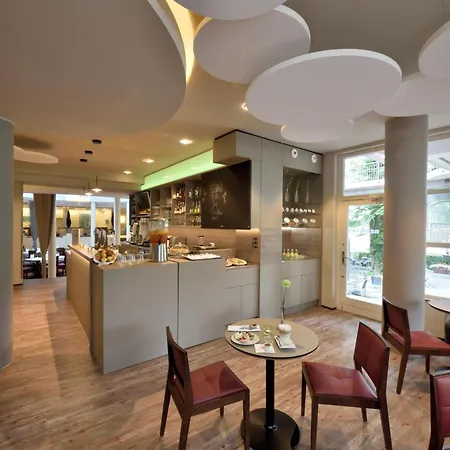 Western Premier Stokkum Hotel