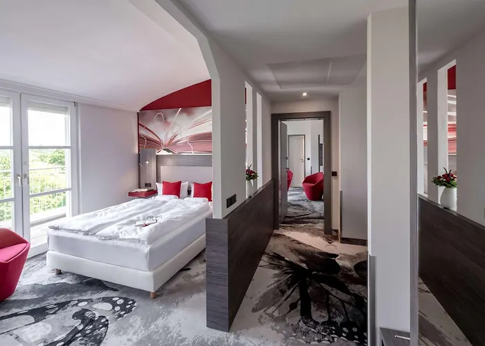 Western Premier Stokkum 4* Hanau